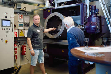 Machertag Maschine